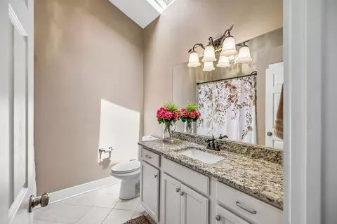 Bath - 182 Trinity Rd, Franklin, TN 37067 photo 2 of 8