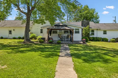Exterior - 182 Trinity Rd, Franklin, TN 37067 photo 5 of 33