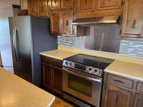 Kitchen - 1225 Williams St, Decherd, TN 37324 photo 3 of 6