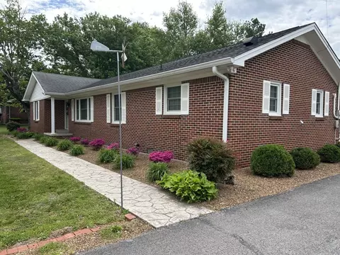 701 Cill St, Smithville, TN 37166