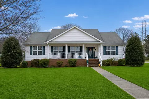 301 W King St, Morrison, TN 37357