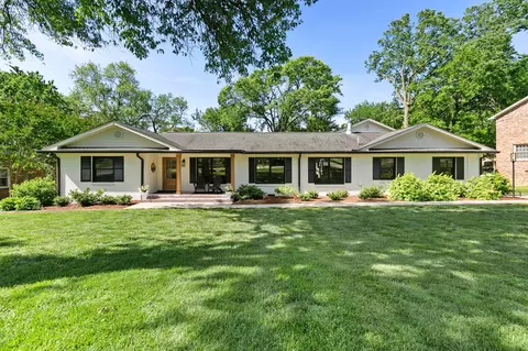 647 Oakley Dr, Nashville, TN 37220
