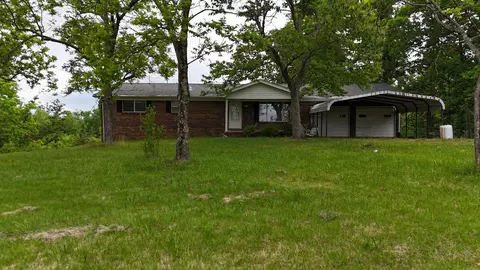 178 Lester Plunk Rd, Bethel Springs, TN 38315