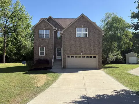 814 Sunset Pt, Mount Juliet, TN 37122