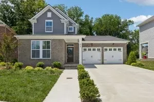 878 Nightingale Ave, Hendersonville, TN 37075