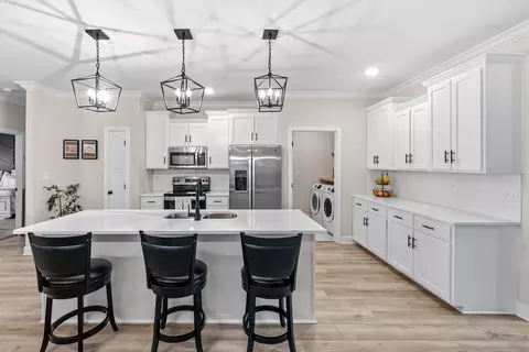 3108 Barnwell Dr, Clarksville, TN 37040