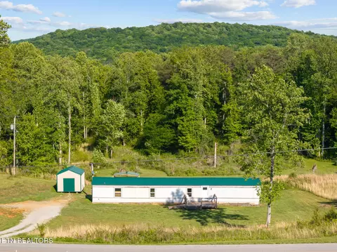 390 Sparkmantown Rd, Rock Island, TN 38581