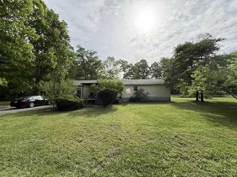 160 Oak Dr, Beechgrove, TN 37018