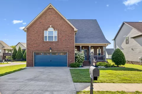 1129 N Ja Tate Dr, Clarksville, TN 37043