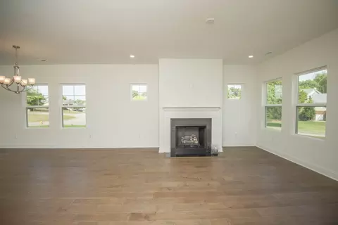 Living - 4923 Kai Dr, Murfreesboro, TN 37129 photo 3 of 6