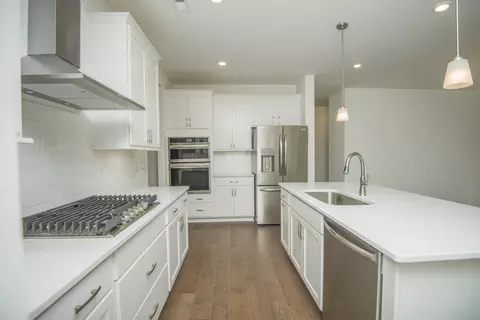 Kitchen - 4923 Kai Dr, Murfreesboro, TN 37129 photo 2 of 5