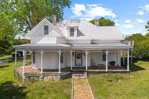 1851 Main St, Lynnville, TN 38472