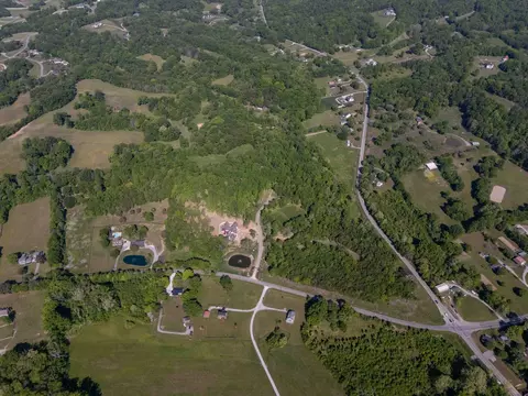 7012 Holts Reserve Rd, College Grove, TN 37046