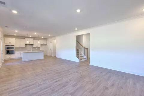 Living - 4933 Kai Dr, Murfreesboro, TN 37129 photo 1 of 2