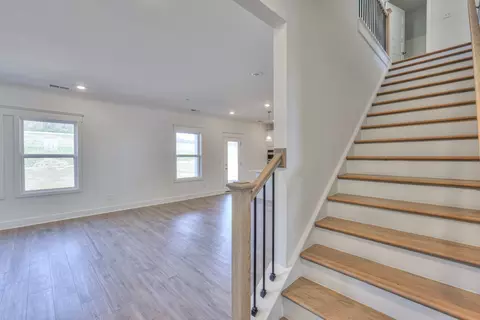 Entry Way - 4933 Kai Dr, Murfreesboro, TN 37129 photo 5 of 7