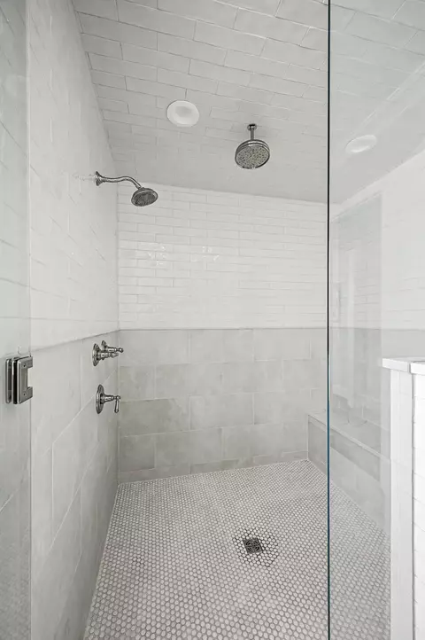 Bath - 1204 Echo Ln, Franklin, TN 37069 photo 5 of 10