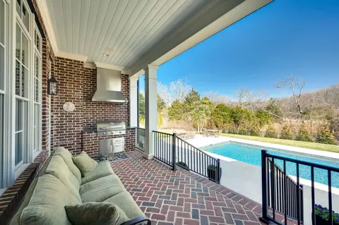 Exterior - 1204 Echo Ln, Franklin, TN 37069 photo 7 of 25
