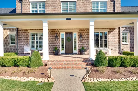 Exterior - 1204 Echo Ln, Franklin, TN 37069 photo 10 of 25