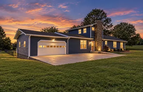71 David Crockett Hwy, Winchester, TN 37398