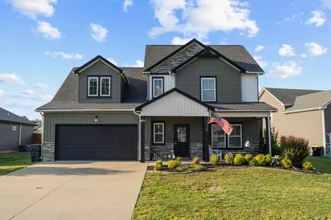 615 Bassett Ln, Clarksville, TN 37043