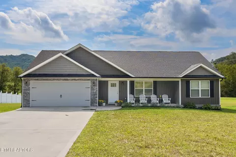 302 Luttrell Rd, Maynardville, TN 37807