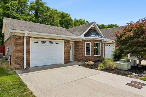 406 Forest Glen Cir, Murfreesboro, TN 37128