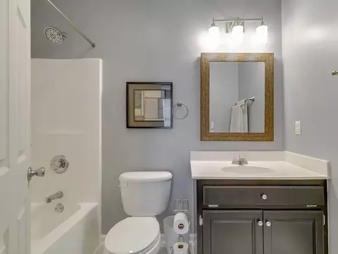 Bath - 2301 Clara Mathis Rd, Spring Hill, TN 37174 photo 1 of 2