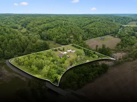 1397 Blue Creek Rd E, Waverly, TN 37185