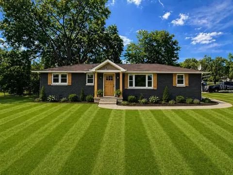 3966 Lawing Dr, Nashville, TN 37207