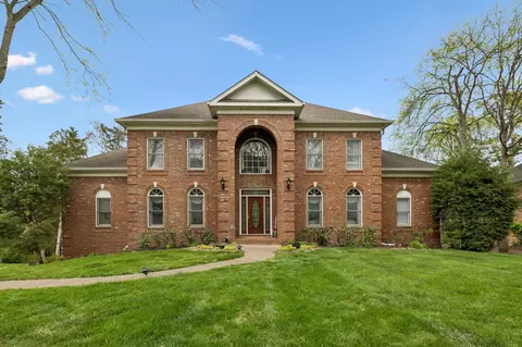 1022 Stonebridge Park Dr, Franklin, TN 37069