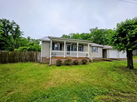 108 Arnold St, Centerville, TN 37033