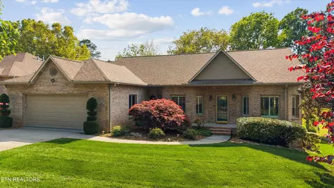 114 Geya Cir, Loudon, TN 37774