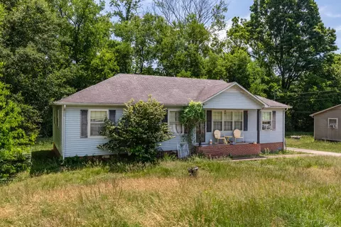 249 Bayless Dr, Pulaski, TN 38478