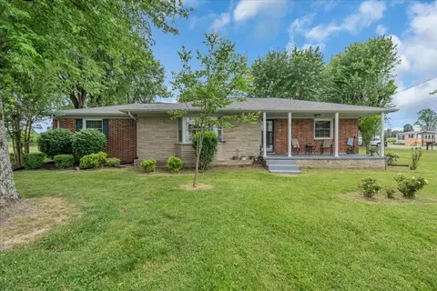 921 Dry Creek Rd, Smithville, TN 37166