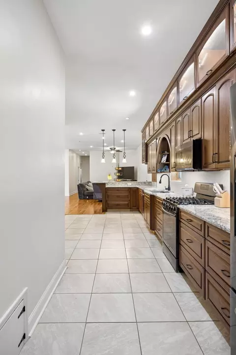 Kitchen - 1500 Jackson Point Rd, Sewanee, TN 37375 photo 5 of 6
