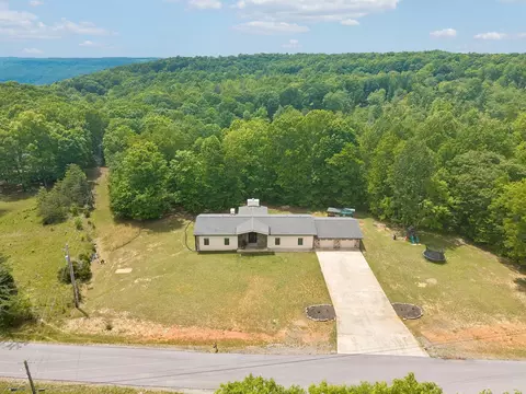 View/Area - 1500 Jackson Point Rd, Sewanee, TN 37375 photo 2 of 17