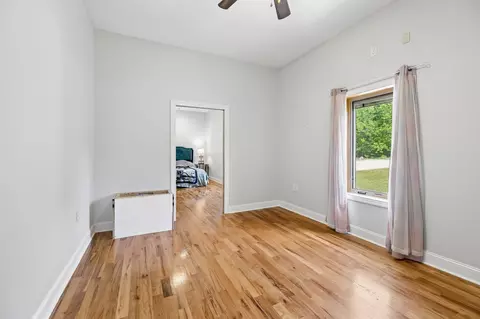Bedroom - 1500 Jackson Point Rd, Sewanee, TN 37375 photo 1 of 10