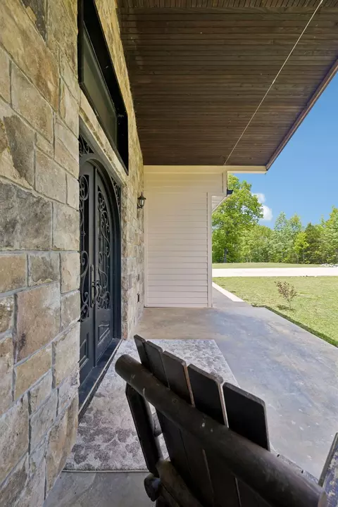 Exterior - 1500 Jackson Point Rd, Sewanee, TN 37375 photo 7 of 12