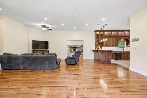 Living - 1500 Jackson Point Rd, Sewanee, TN 37375 photo 1 of 7