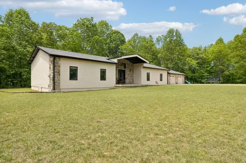 Exterior - 1500 Jackson Point Rd, Sewanee, TN 37375 photo 5 of 12
