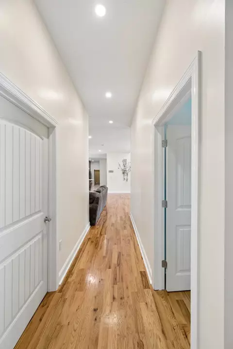 Entry Way - 1500 Jackson Point Rd, Sewanee, TN 37375 photo 8 of 8