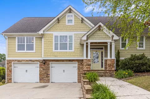 27 Running Oak Dr, Ringgold, GA 30736