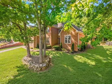 112 Spy Glass Way, Hendersonville, TN 37075