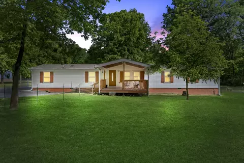 2840 Newcut Rd, Columbia, TN 38401