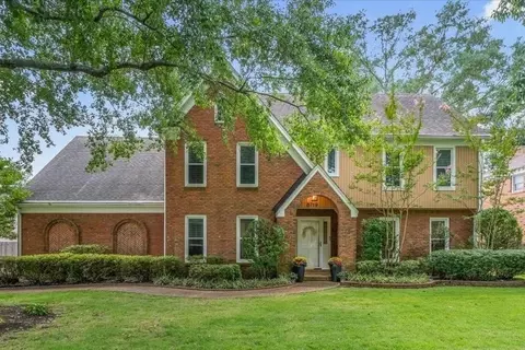 8719 Cumbernauld Cir, Germantown, TN 38139