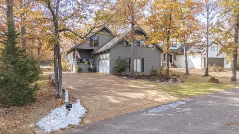 215 Saint Andrews Ct, Counce, TN 38326