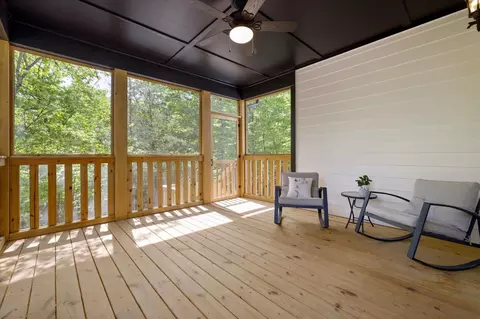 Exterior - 3227 Bluff View Dr W, Dunlap, TN 37327 photo 5 of 12