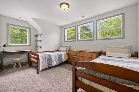 Bedroom - 3227 Bluff View Dr W, Dunlap, TN 37327 photo 5 of 10