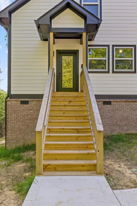 Exterior - 3227 Bluff View Dr W, Dunlap, TN 37327 photo 3 of 12