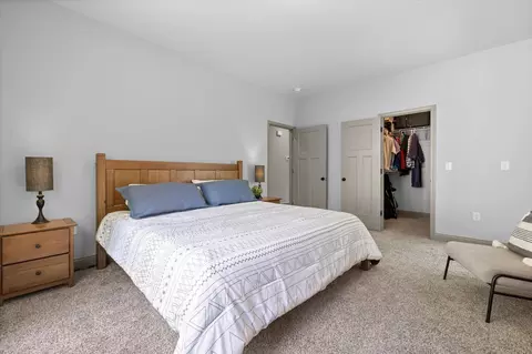 Bedroom - 3227 Bluff View Dr W, Dunlap, TN 37327 photo 3 of 10
